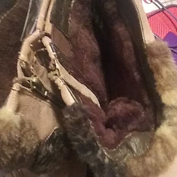 Boots - Picture 2 of 4